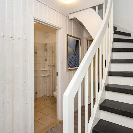 Nyaraló 6 Person In *